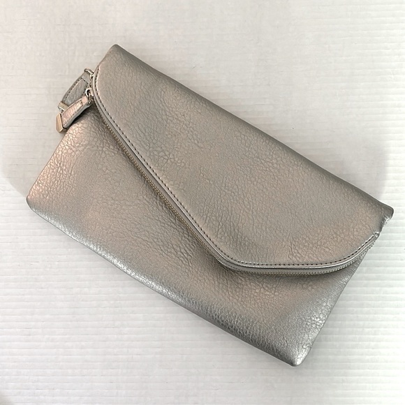 Urban Expressions Handbags - Urban Expressions Faux Leather Clutch Women's 12" x 8" Silver Gold Chain NWOT
